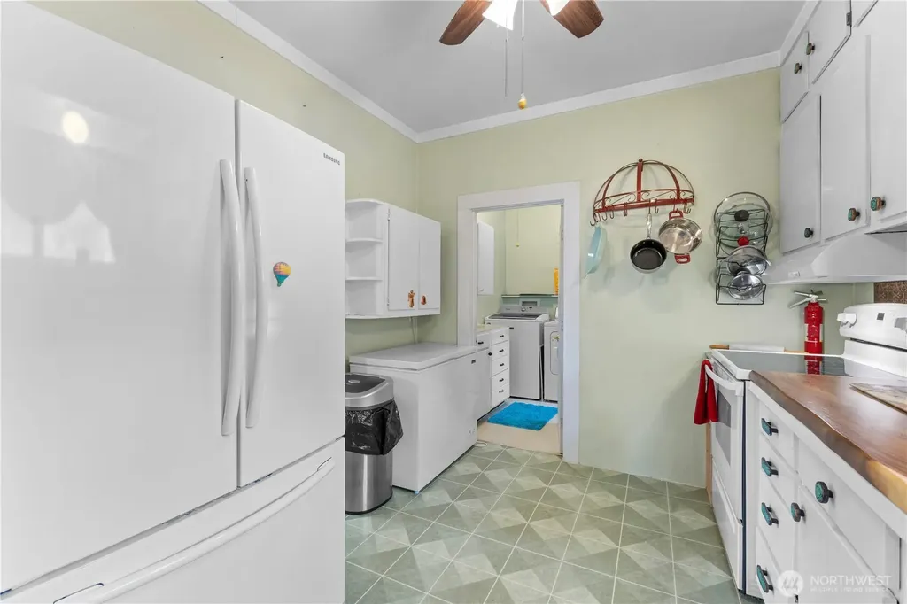 1213 Rhobina Street Centralia WA 98531