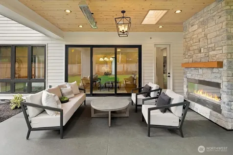 4216 83rd Avenue SE Mercer Island WA 98040