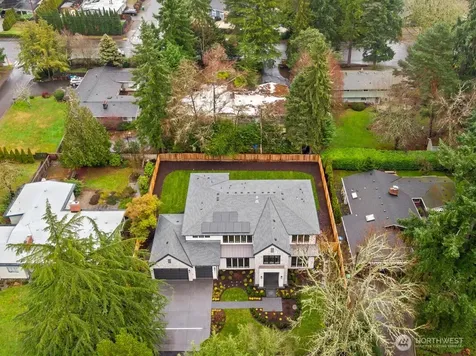 4216 83rd Avenue SE Mercer Island WA 98040