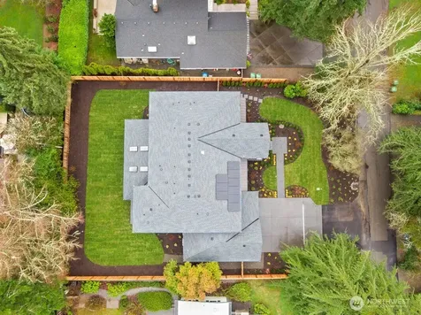 4216 83rd Avenue SE Mercer Island WA 98040