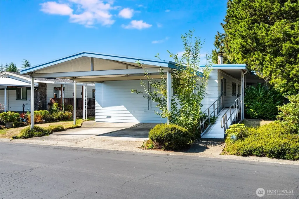 21807 107th Ave SE Kent WA 98031