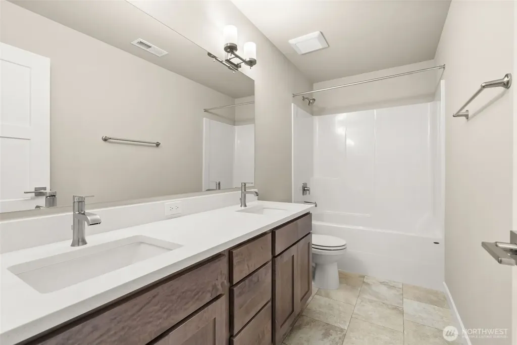 828 Bodie Court SE Lacey WA 98513