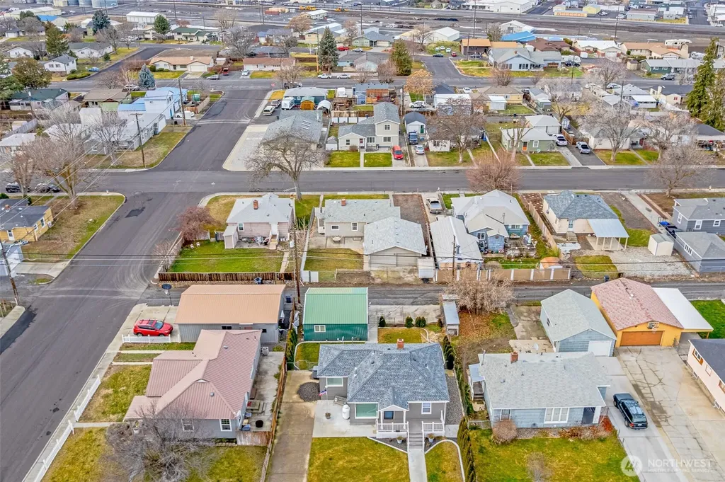 112 E Street NE Ephrata WA 98823