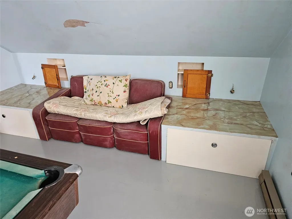 120 S Park Oakville WA 98568