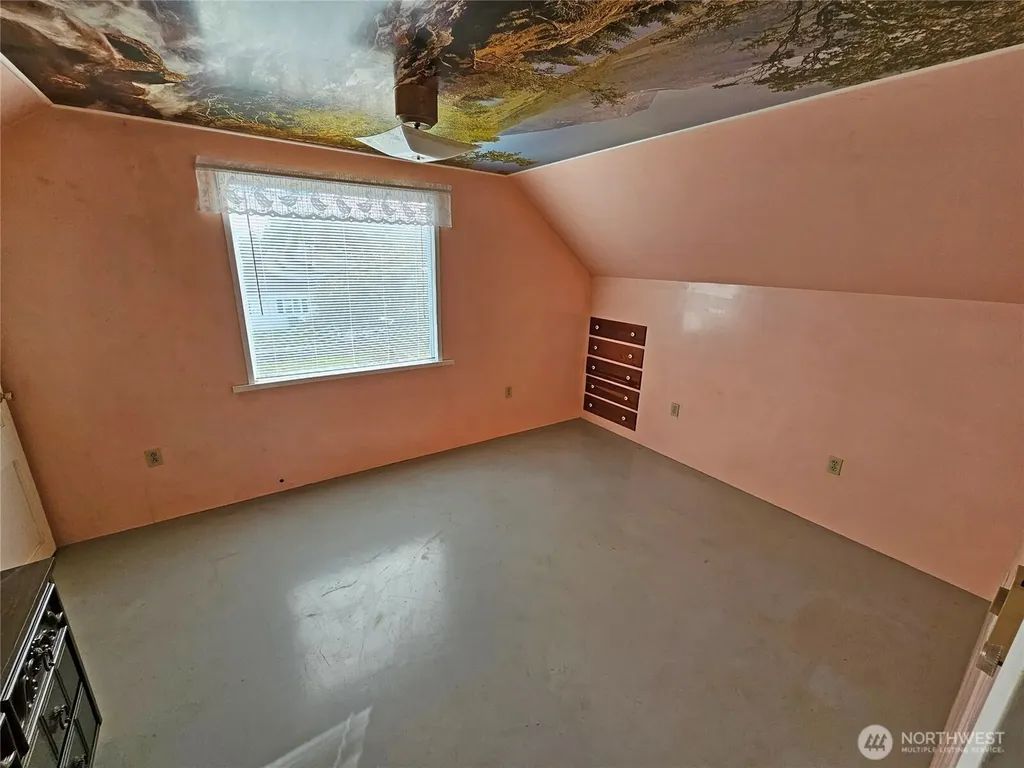 120 S Park Oakville WA 98568