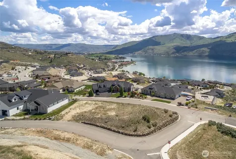 104 Lake Ridge Drive Chelan WA 98816