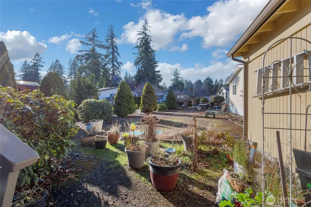 10106 192nd St Court E Graham WA 98338