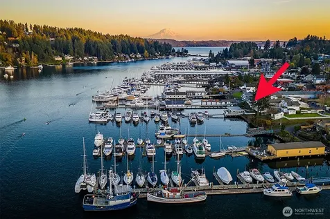 3503 Harborview Drive Gig Harbor WA 98332