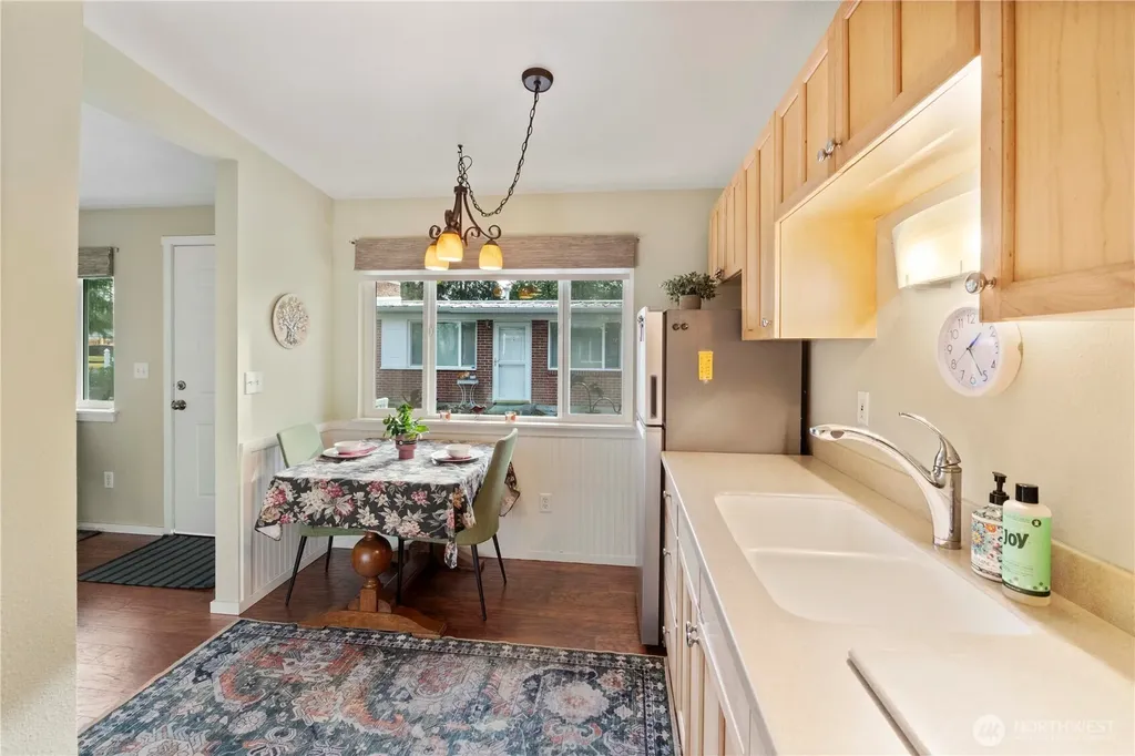 8414 John Dower Road SW Lakewood WA 98499