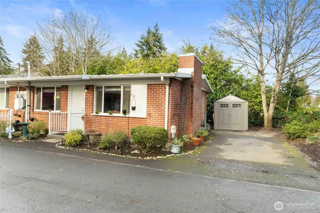 8414 John Dower Road SW Lakewood WA 98499