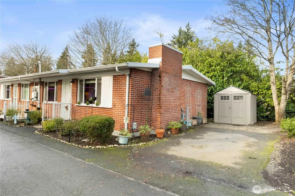 8414 John Dower Road SW Lakewood WA 98499