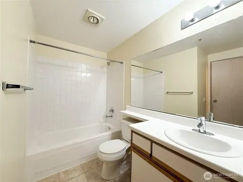 7453 Newcastle Golf Club Road Newcastle WA 98059
