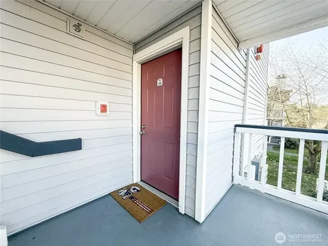 7453 Newcastle Golf Club Road Newcastle WA 98059