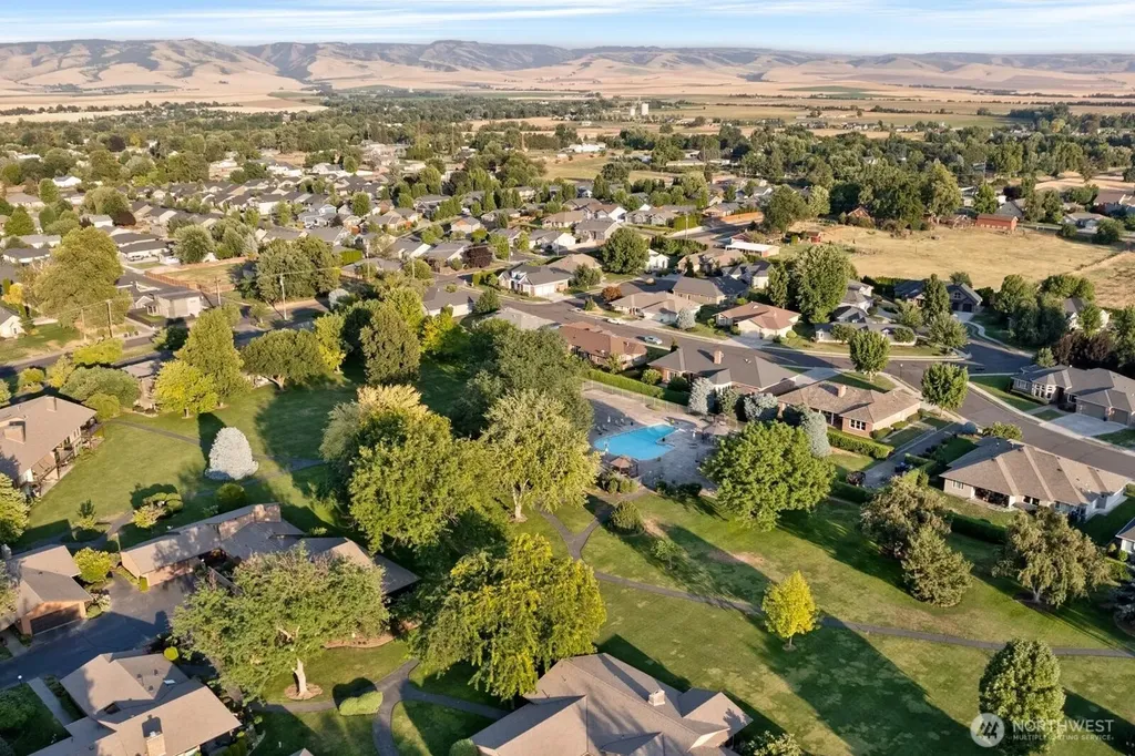 619 Country Club Road Walla Walla WA 99362