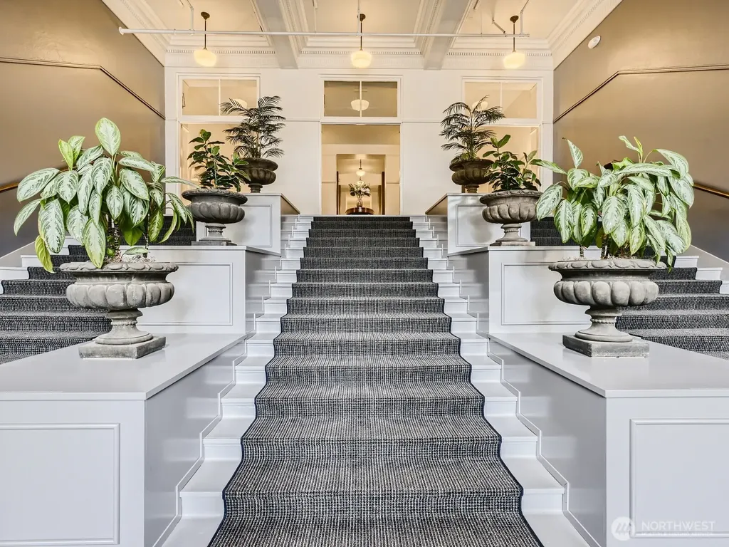 201 Galer Street Seattle WA 98109