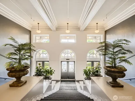 201 Galer Street Seattle WA 98109