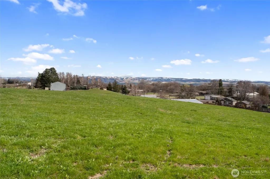 94 Kerley Drive Walla Walla WA 99362