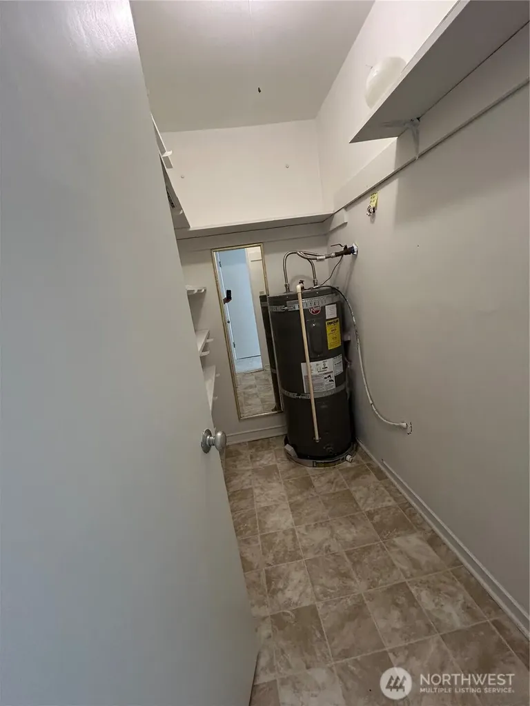 4717 Terrace Drive NE Seattle WA 98105
