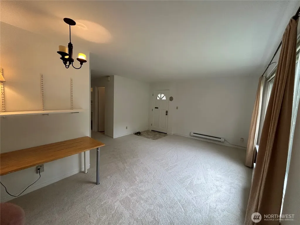 4717 Terrace Drive NE Seattle WA 98105