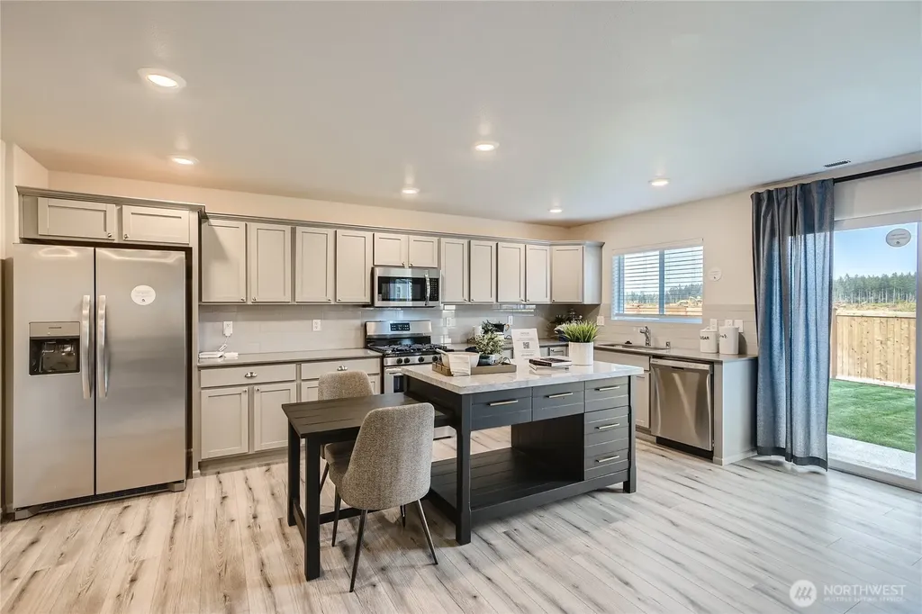 19925 137th Avenue E Graham WA 98338