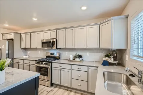 19925 137th Avenue E Graham WA 98338
