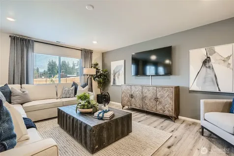 19925 137th Avenue E Graham WA 98338
