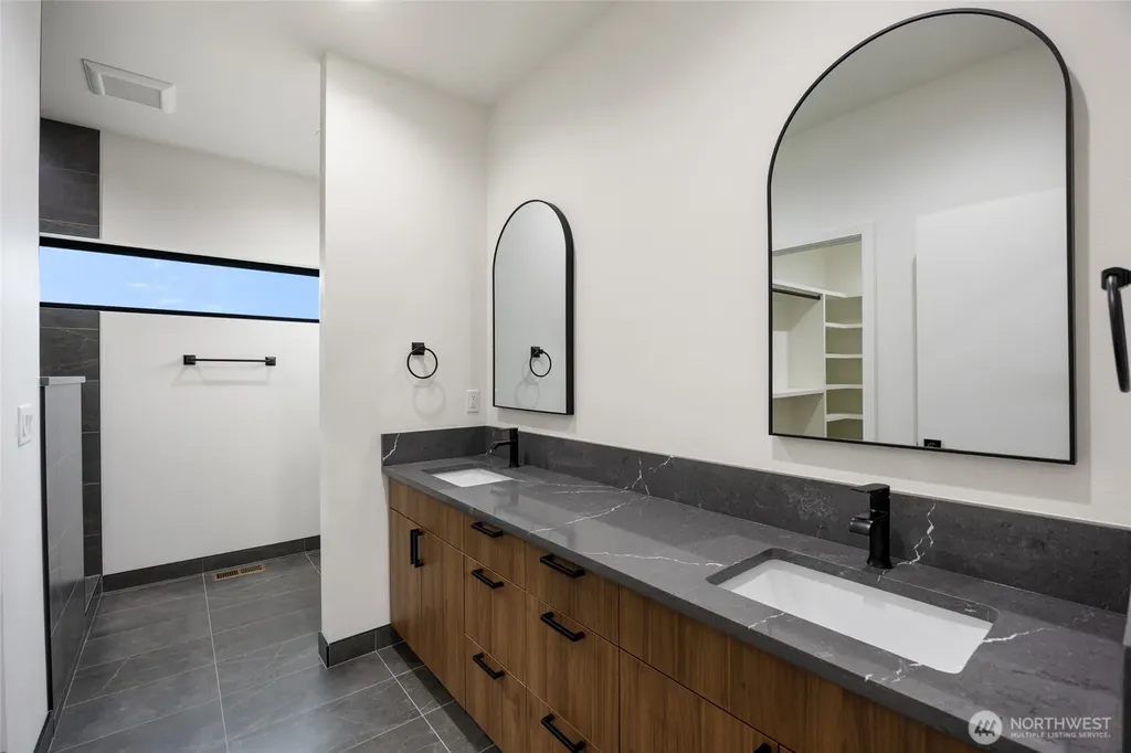 501 S Sand Dune Road Moses Lake WA 98837