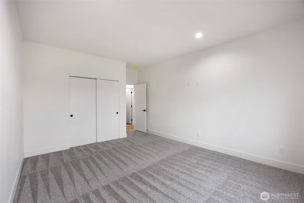 501 S Sand Dune Road Moses Lake WA 98837