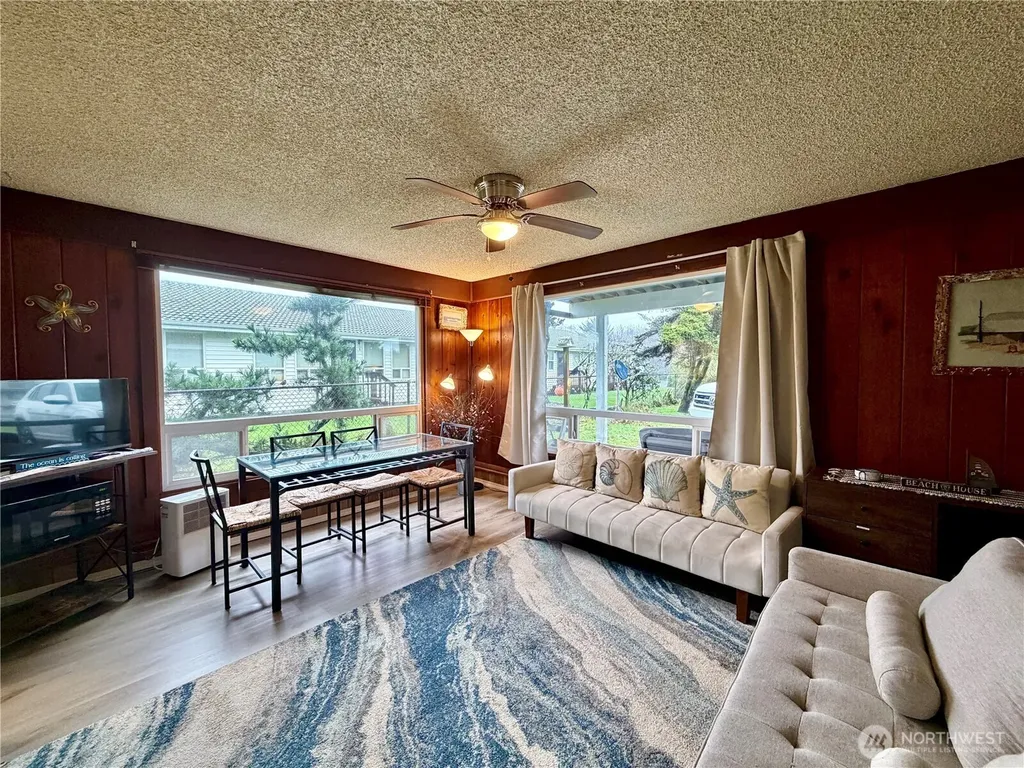 757 Ocean Court NW Ocean Shores WA 98569