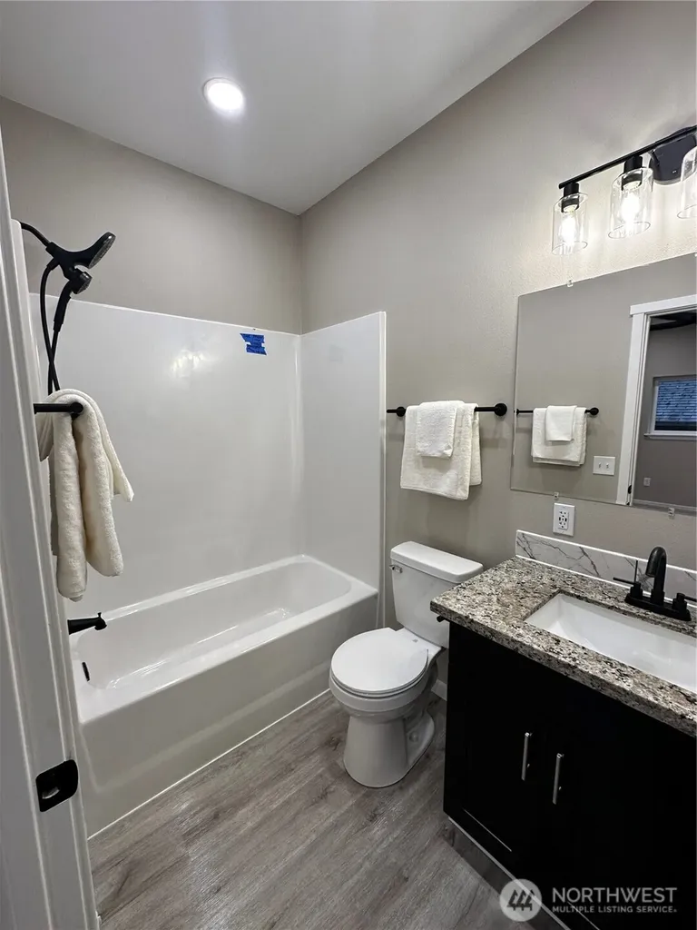 426 E Curtis Aberdeen WA 98520