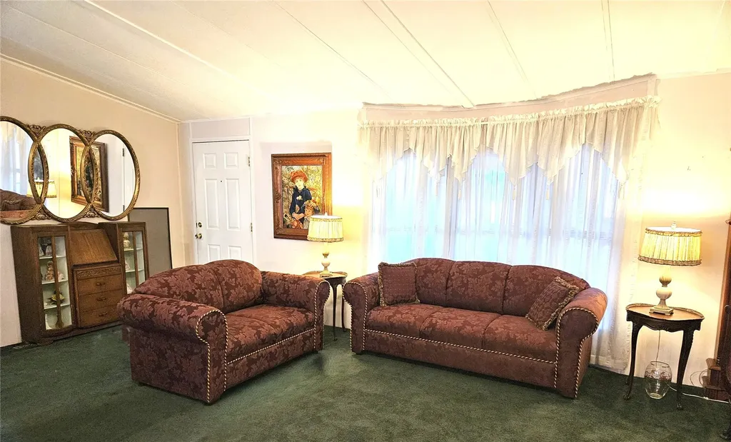 1427 100th Street Everett WA 98204