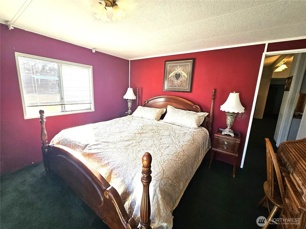 1427 100th Street Everett WA 98204