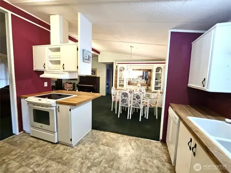 1427 100th Street Everett WA 98204