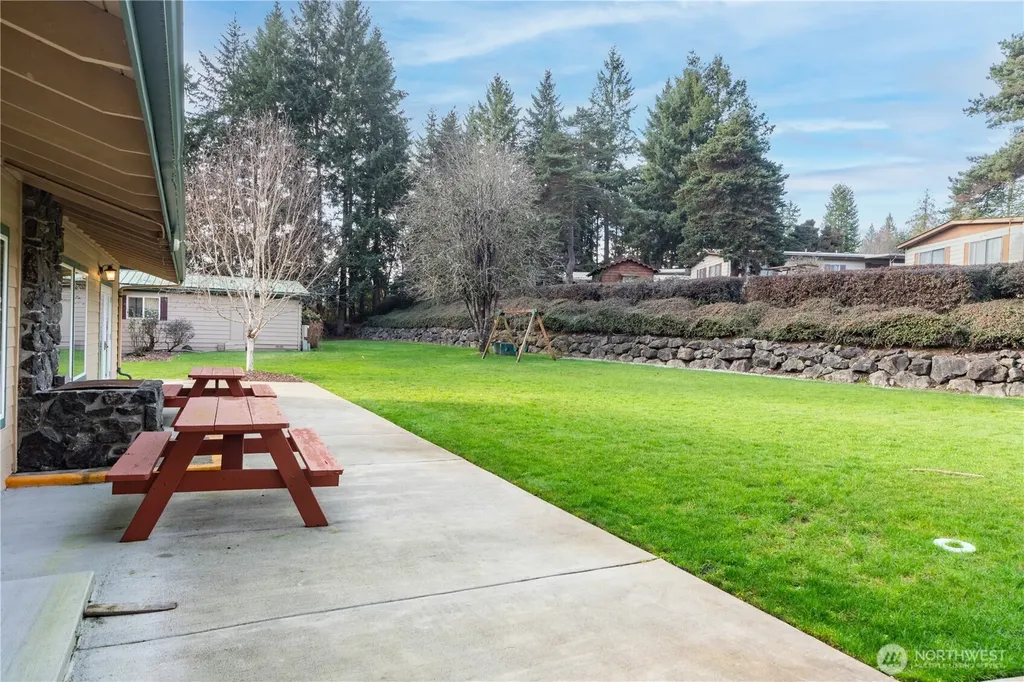 16300 State Highway 305 NE Poulsbo WA 98370