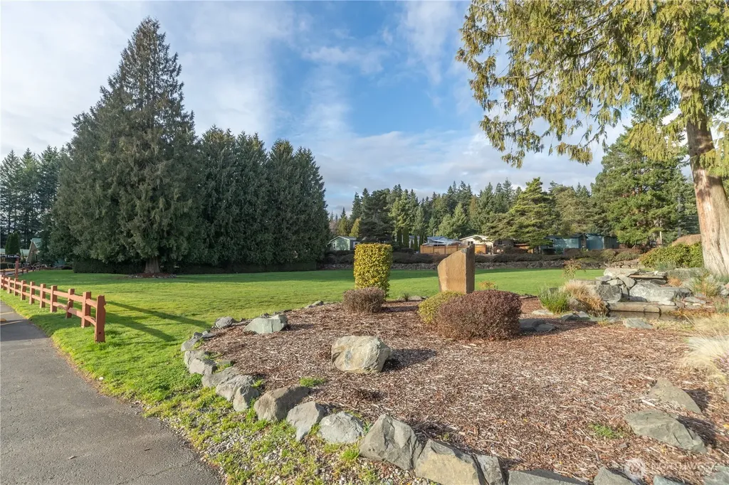 16300 State Highway 305 NE Poulsbo WA 98370