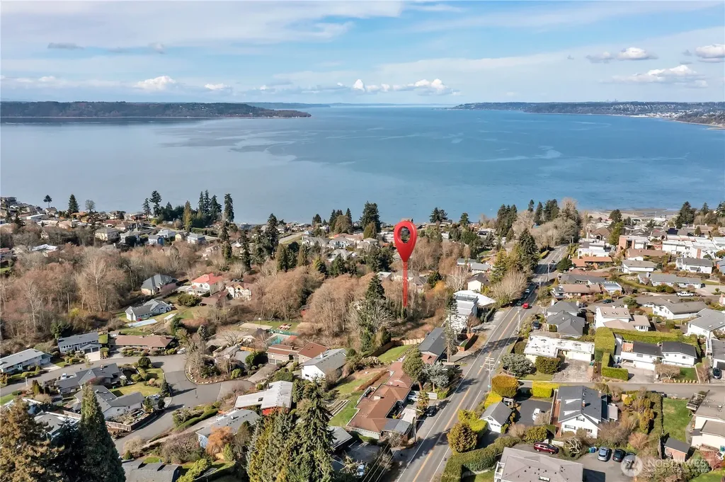 29500 2nd Avenue SW Federal Way WA 98023