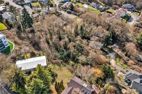 29500 2nd Avenue SW Federal Way WA 98023