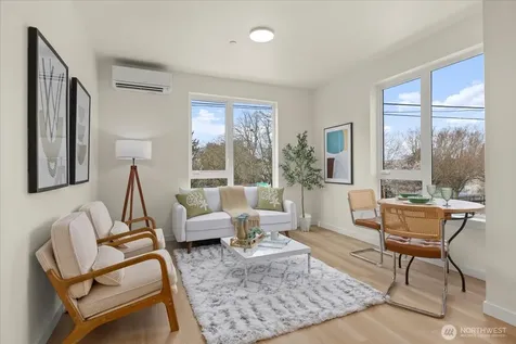2374 Franklin Avenue E Seattle WA 98102