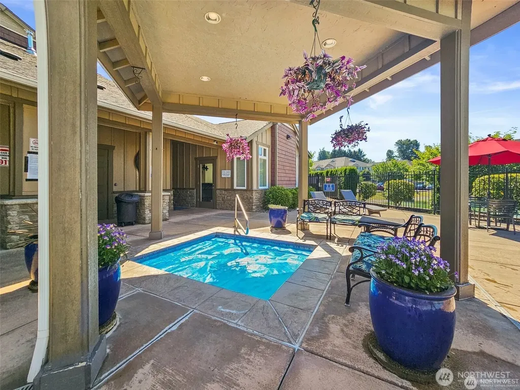 13207 97th Avenue E Puyallup WA 98373