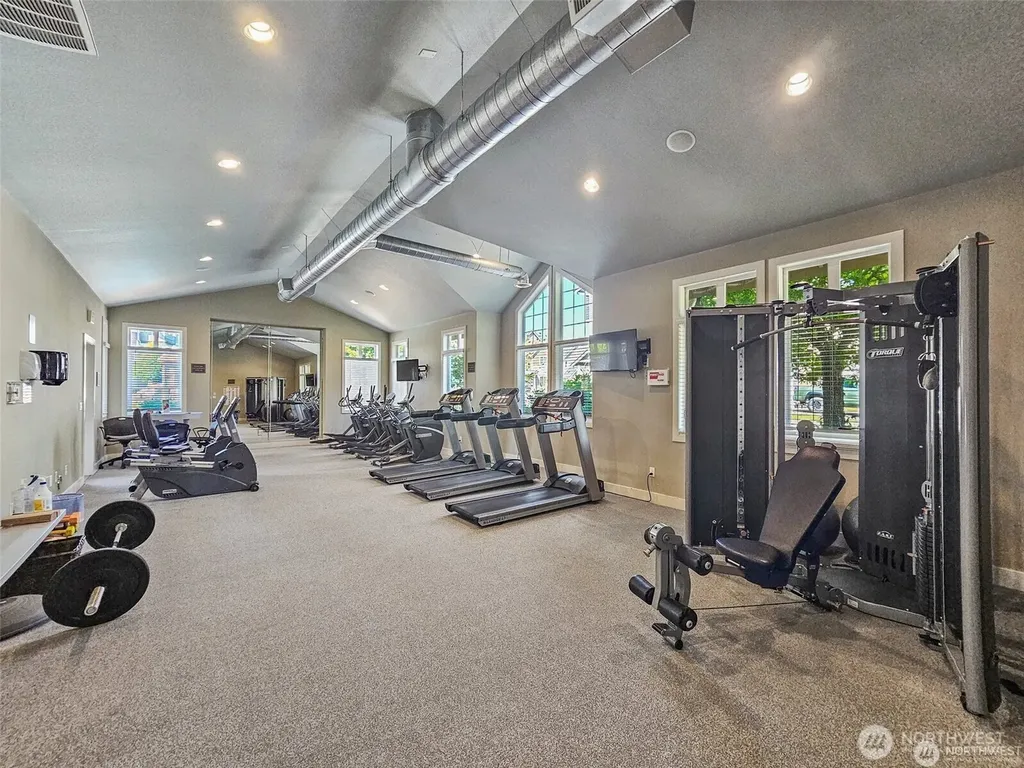 13207 97th Avenue E Puyallup WA 98373