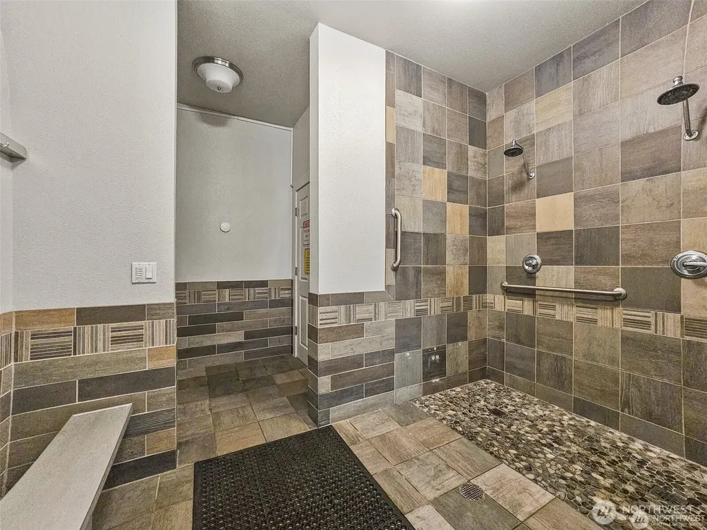 13207 97th Avenue E Puyallup WA 98373