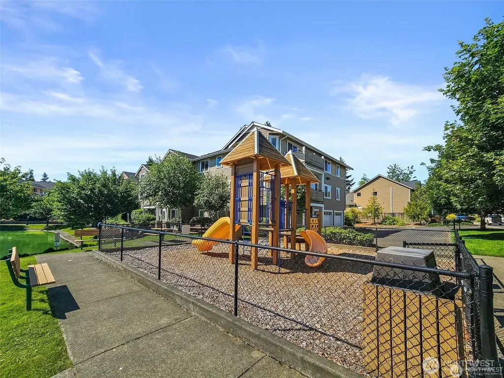 13207 97th Avenue E Puyallup WA 98373