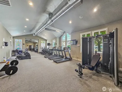 13207 97th Avenue E Puyallup WA 98373