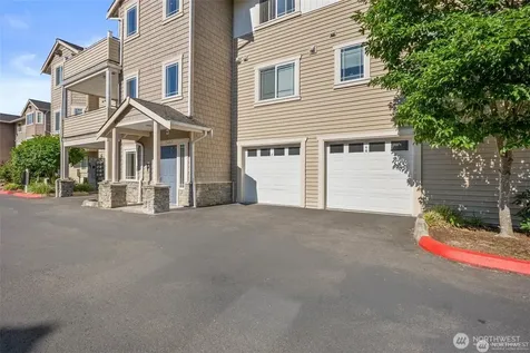 13207 97th Avenue E Puyallup WA 98373