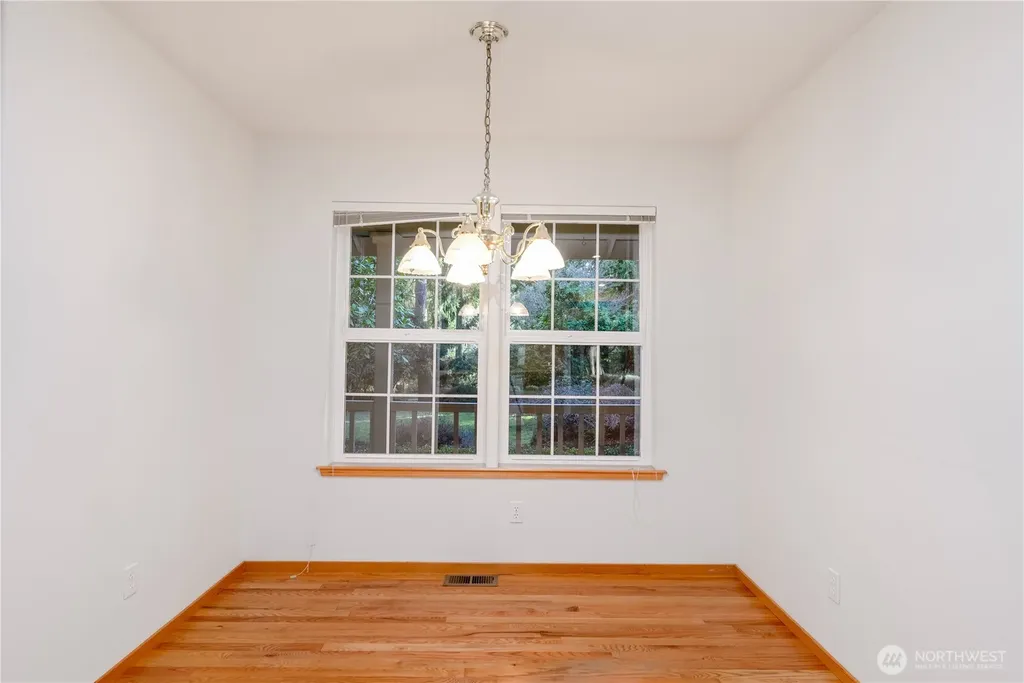 425 Baycliff Drive Port Townsend WA 98368