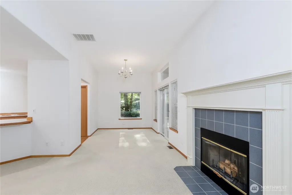 425 Baycliff Drive Port Townsend WA 98368