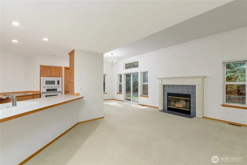 425 Baycliff Drive Port Townsend WA 98368
