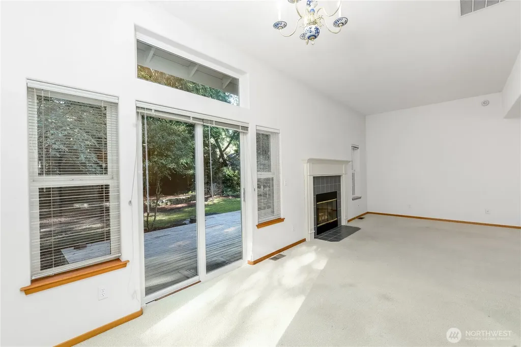 425 Baycliff Drive Port Townsend WA 98368