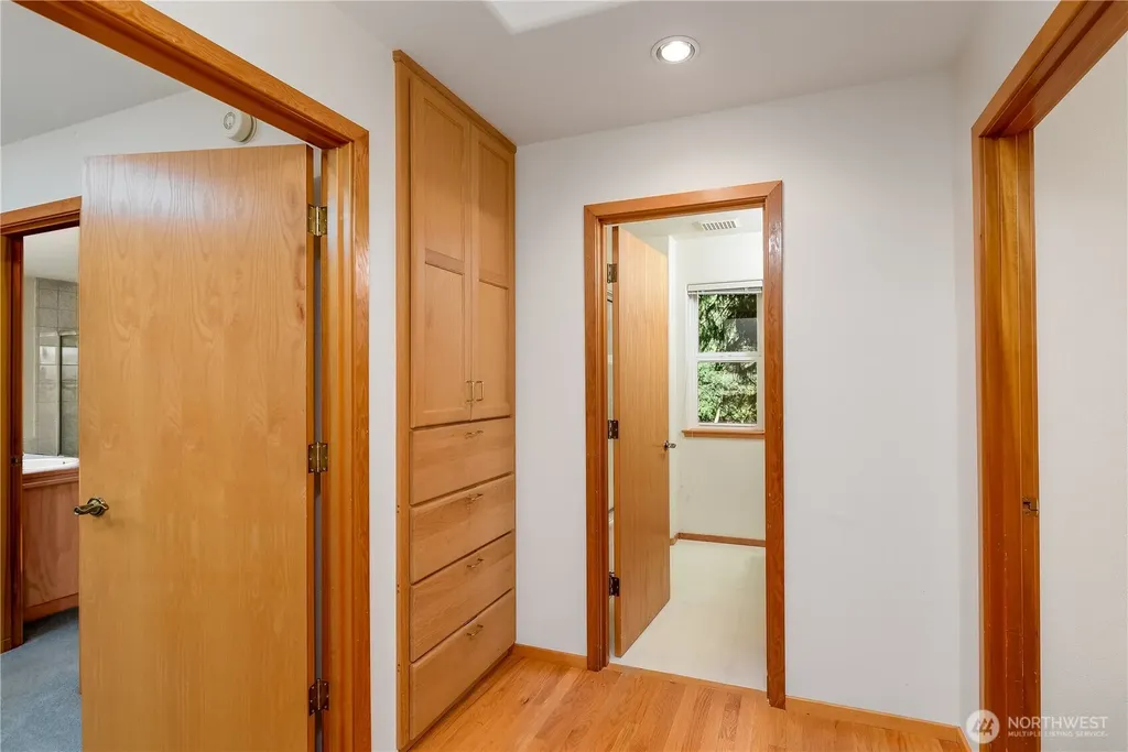 425 Baycliff Drive Port Townsend WA 98368