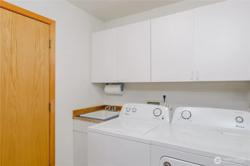 425 Baycliff Drive Port Townsend WA 98368